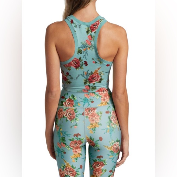 Alice + Olivia Melva racer back crop top - Picture 2 of 5